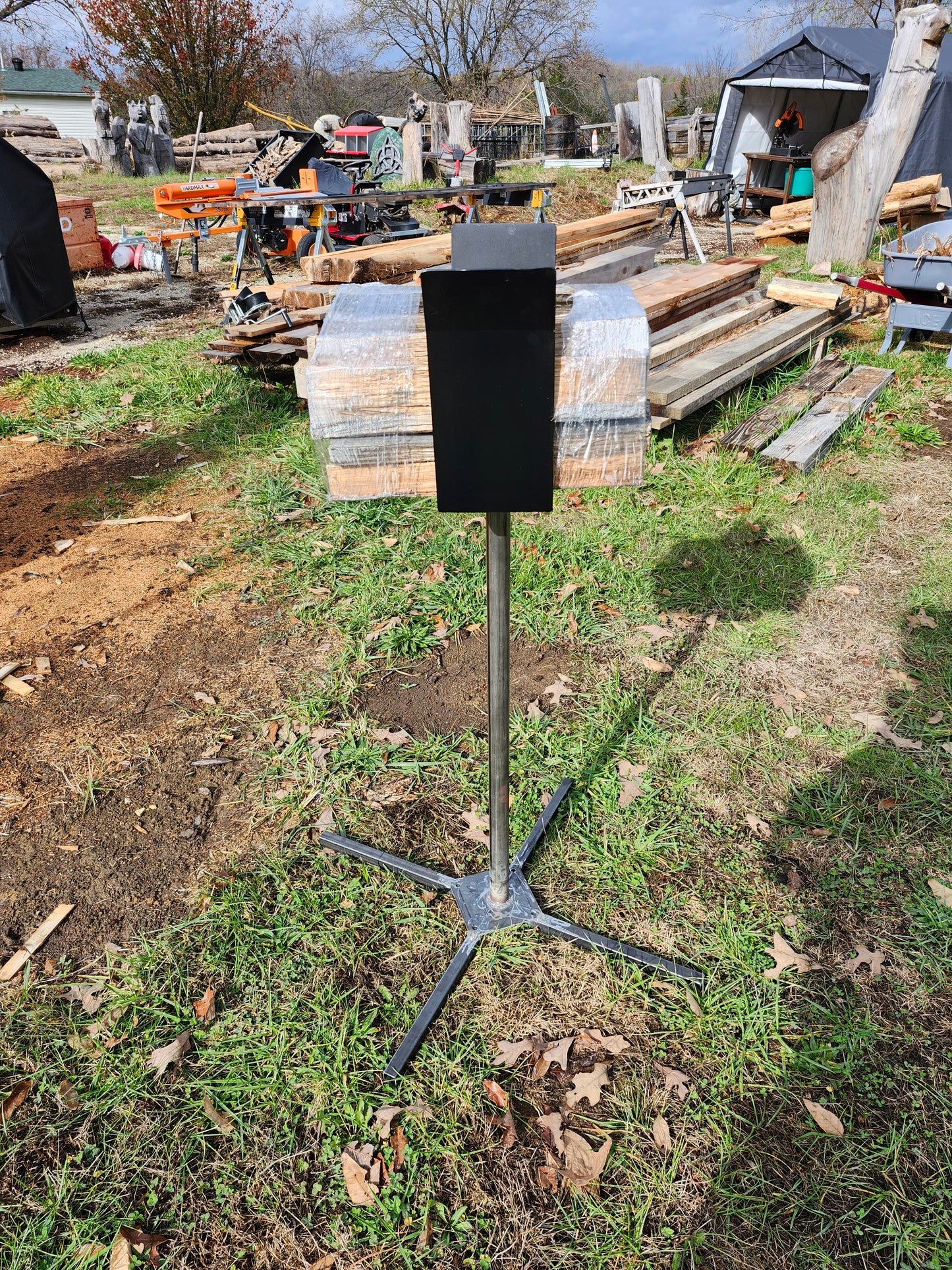 Firewood wrapping stand, manual firewood bundler