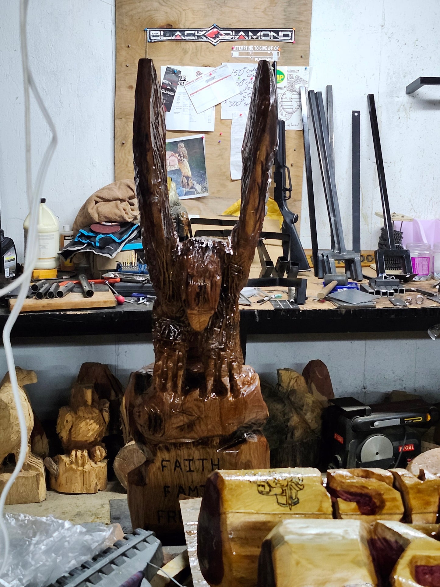 Chainsaw Carving Standing Eagle with Fish, persalized patriotic Carving