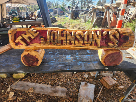 Cedar Name Log, Famliy name log sign