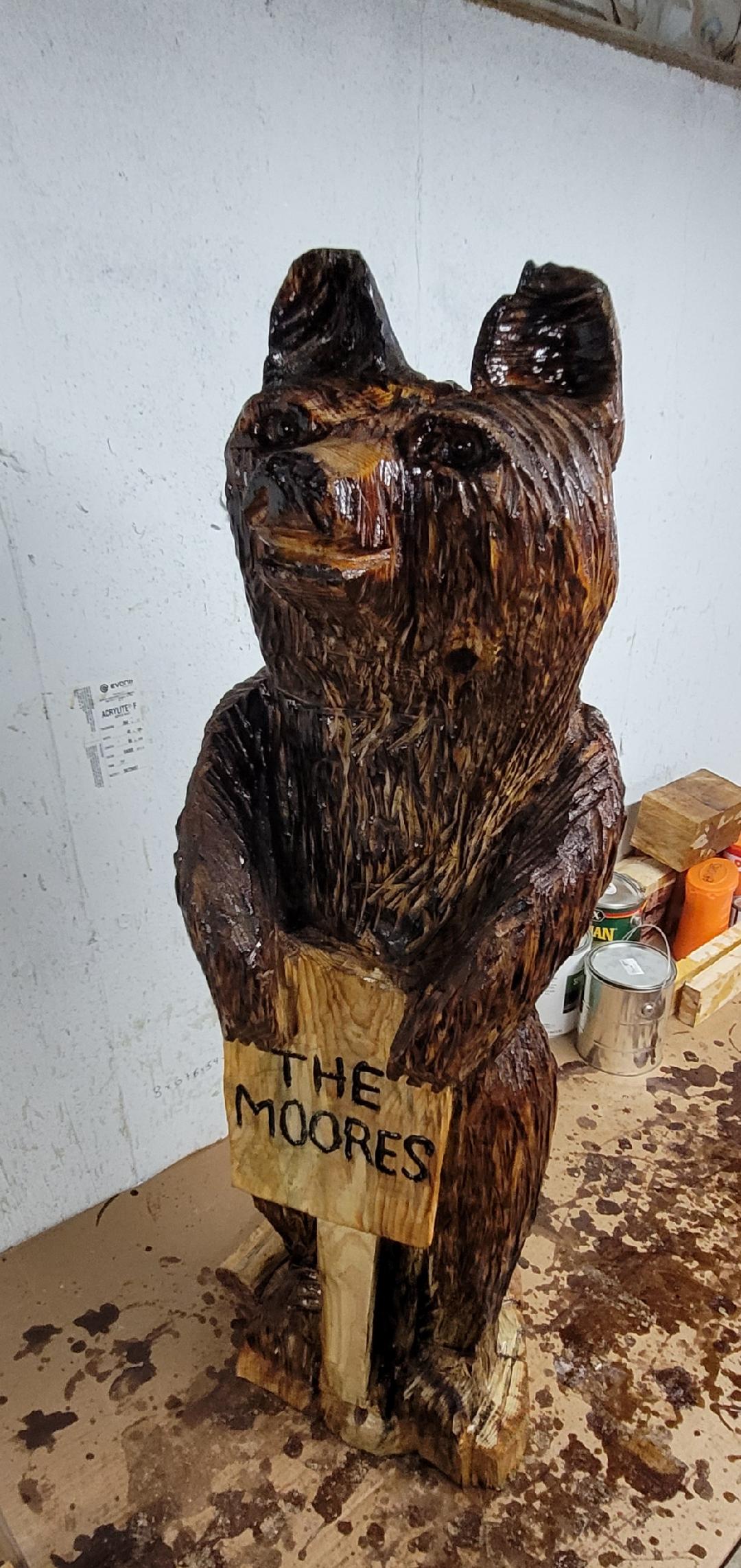 chainsaw carving bear 3ft with sign,