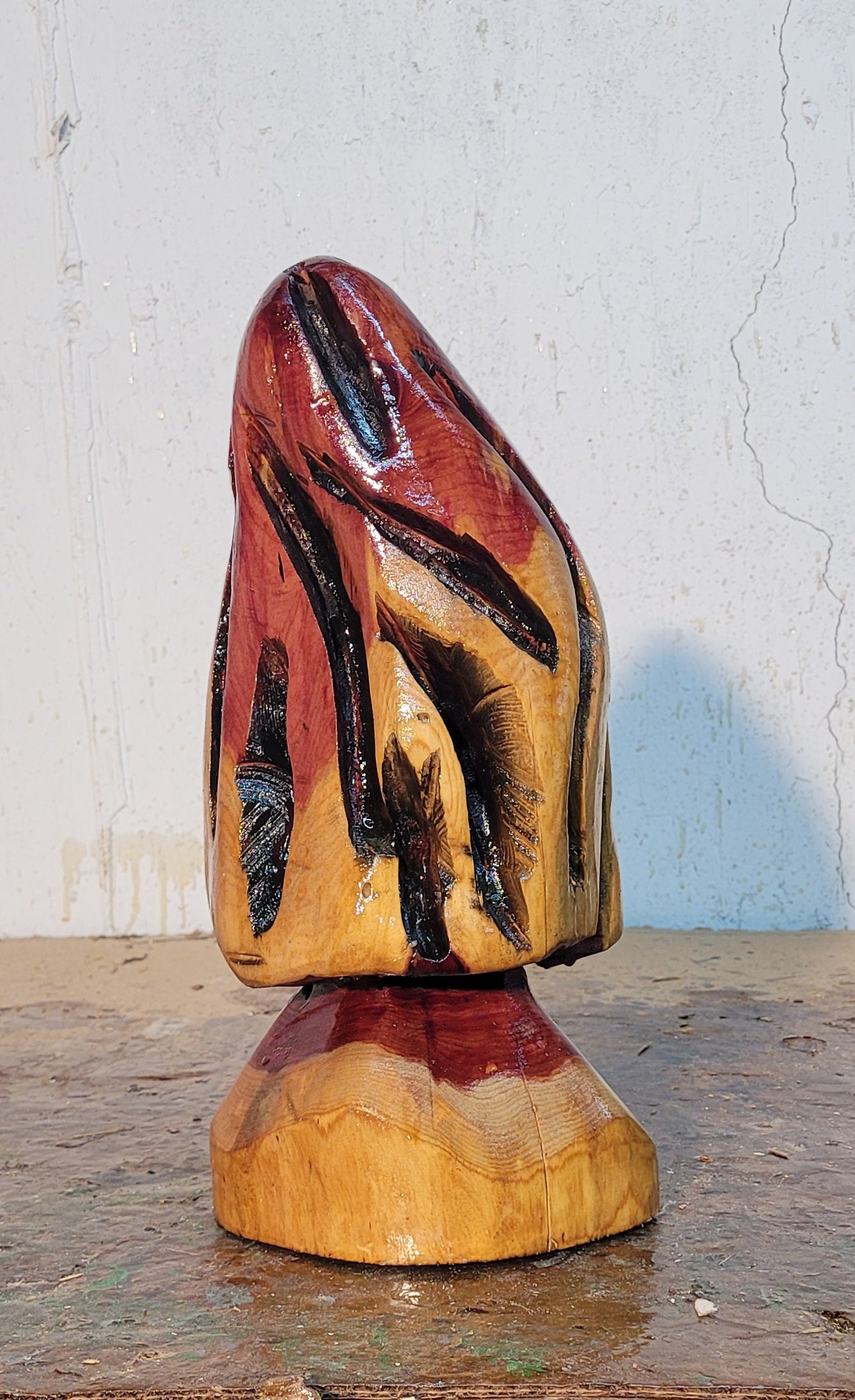Mushroom chainsaw carving, many sizes.