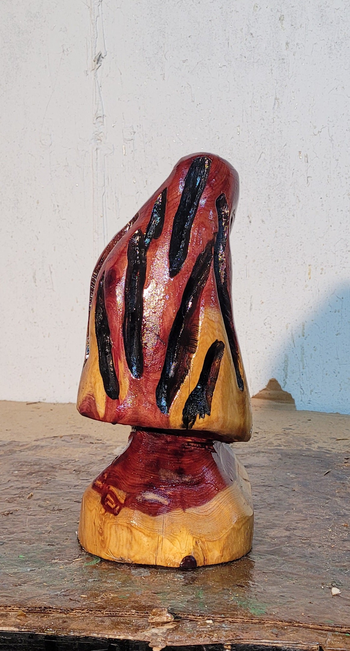 Mushroom chainsaw carving, many sizes.