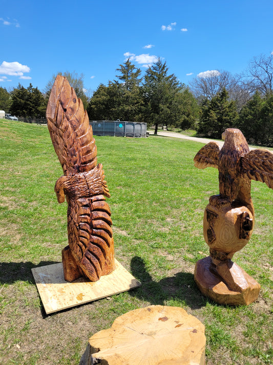 Chainsaw carving Eagle.  6 foot tall.