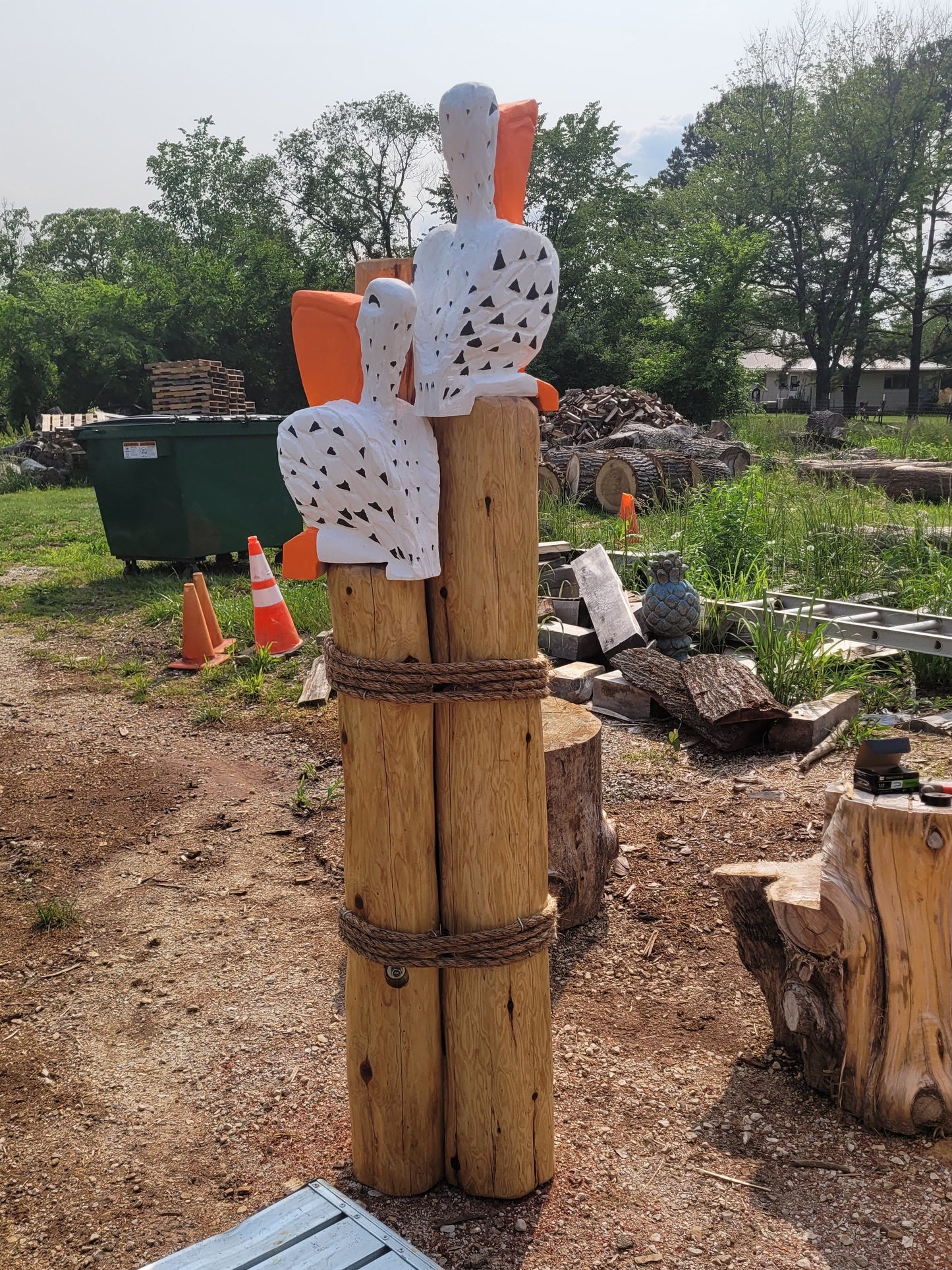 Chainsaw Carving Pelicans on Piers. Two Pelicans on 3 Poles. SHIPPING NOT INCLUDED IN PRICE