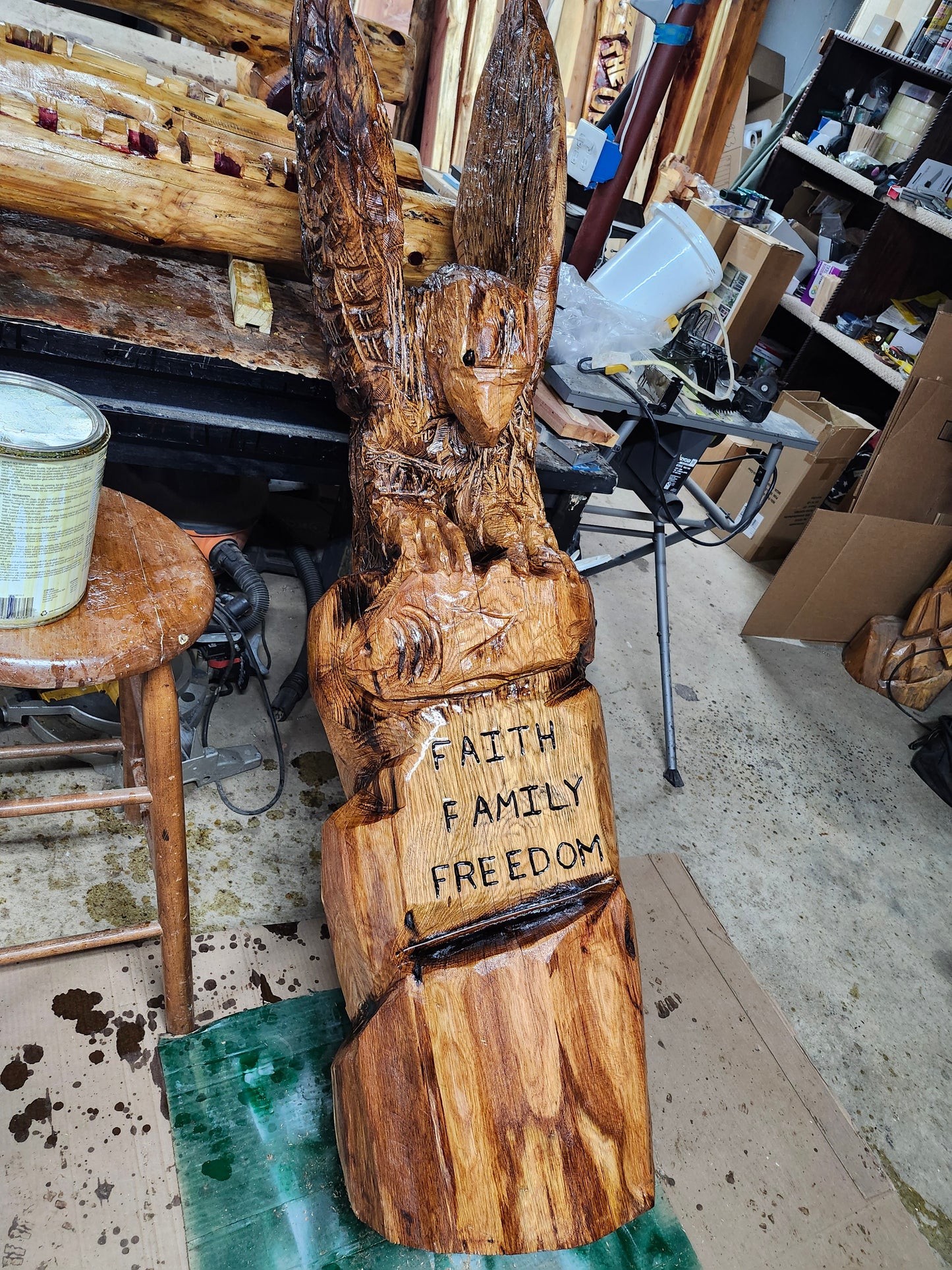 Chainsaw Carving Standing Eagle with Fish, persalized patriotic Carving