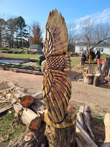 Chainsaw Carving Soaring Eagle 5ft tall